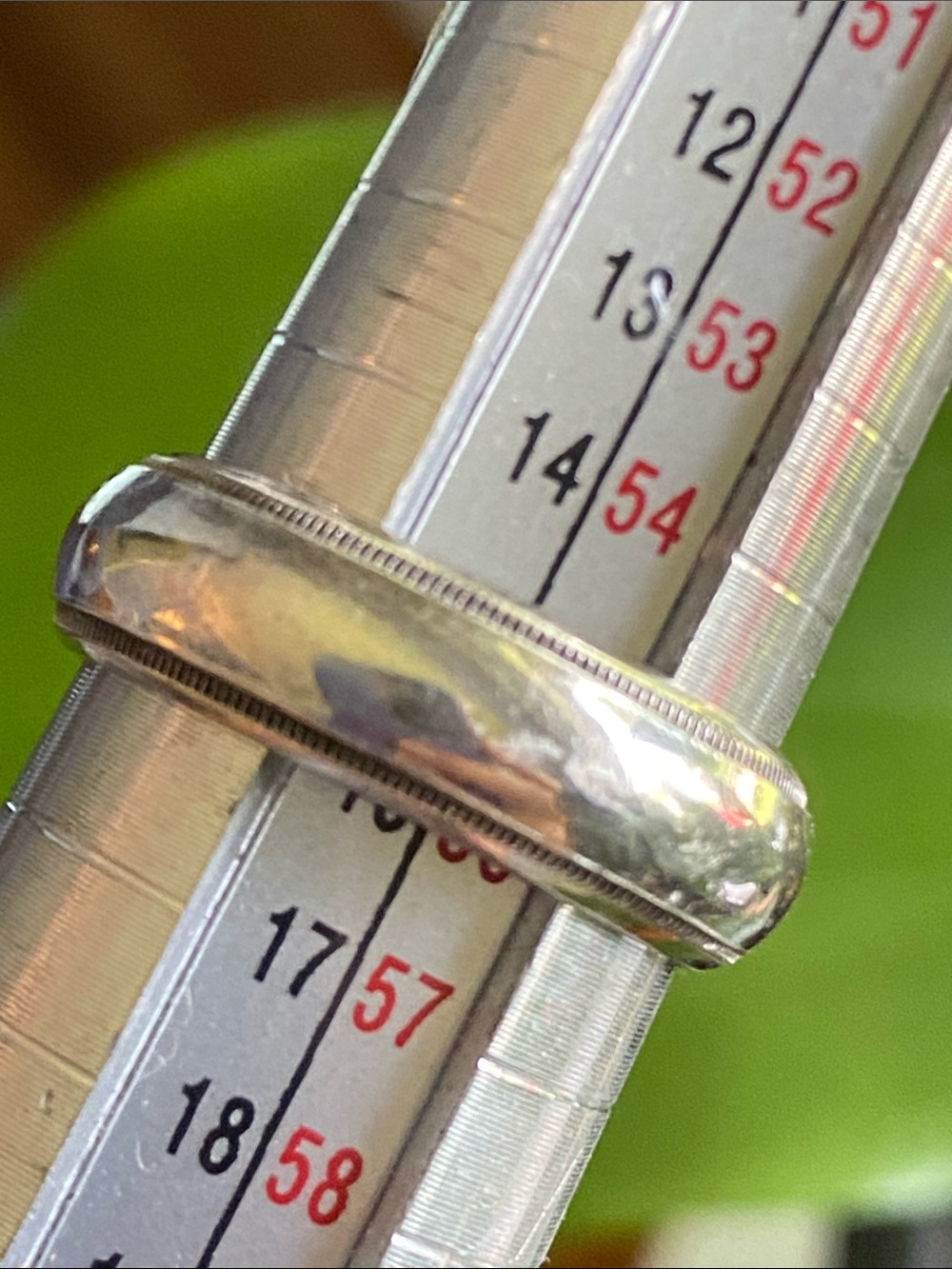 Sterling Silver Milgrain Unisex Band Ring Size 7.5 – 5.4g